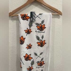 Baby Blanket- White- Orange Poppy Flowers- 100% cotton- NWT